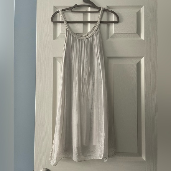 Dress - Picture 1 of 3